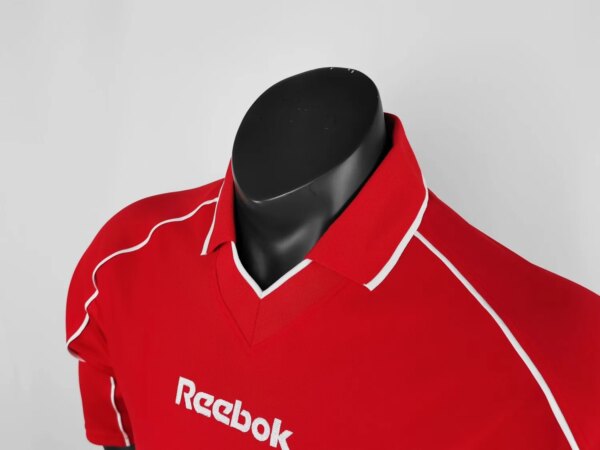 00-01 Liverpool Home Retro Jersey - Image 2