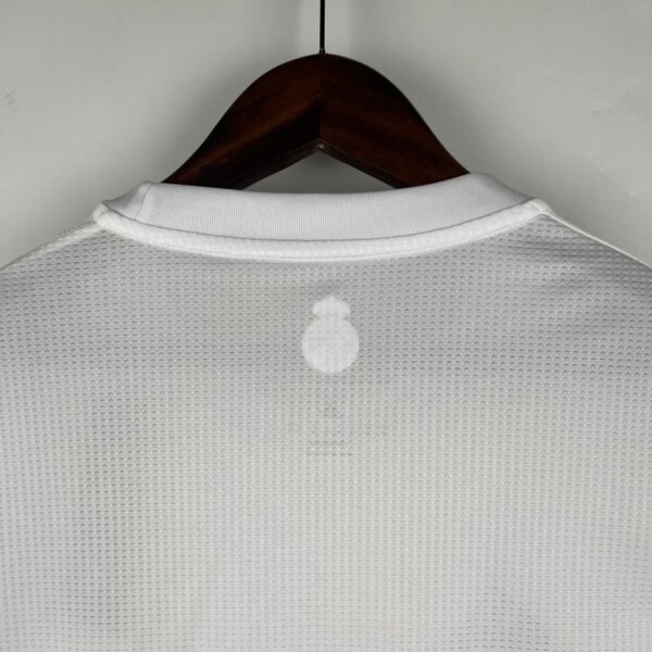 15-16 Real Madrid Home Long Sleeve Retro Jersey - Image 6