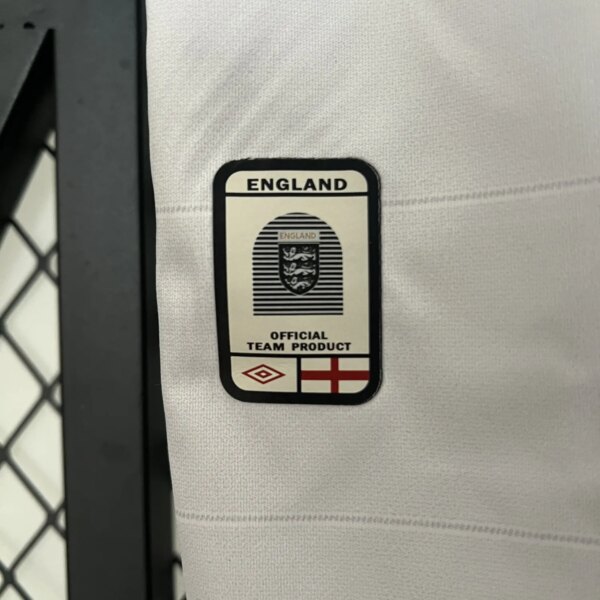 2004  England Home Retro Jersey - Image 2