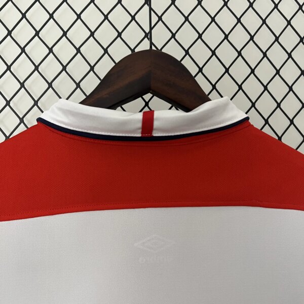 2004  England Home Retro Jersey - Image 5