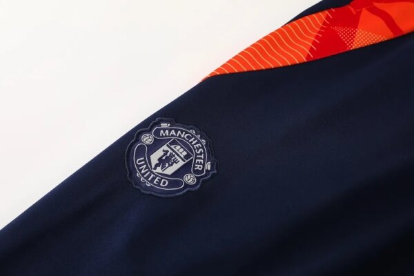 24-25 Manchester United Jacket Tracksuit - Image 4