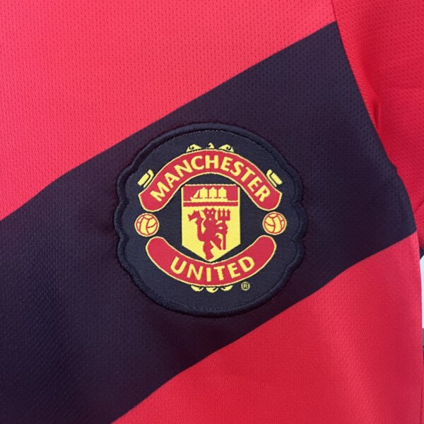 Retro 09-10 Manchester United  Home Kids Kit - Image 2