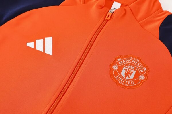 24-25 Manchester United Jacket Tracksuit - Image 2