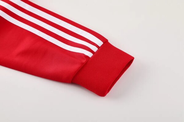 24-25 Manchester United Jacket Tracksuit - Image 4