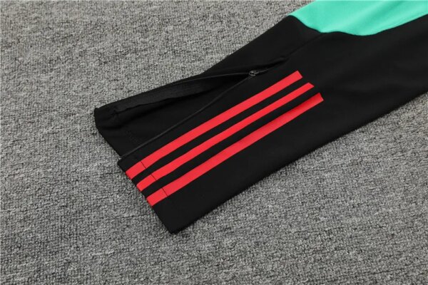 23-24 Manchester United Green Training Suit - Image 10