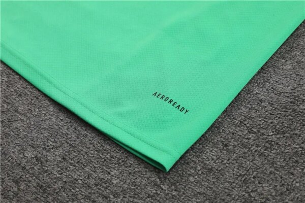23-24 Real Madrid Green Short Sleeve Training Suit - Image 5