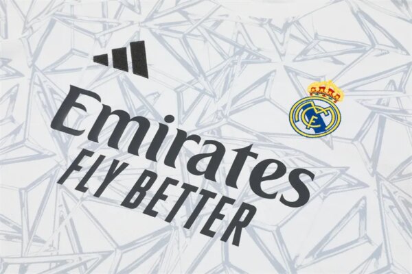 24-25 Real Madrid Short Sleeve Training Suit - Image 2