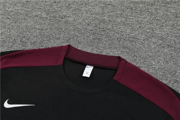 24-25 PSG Short Sleeve Training Suit - Image 5