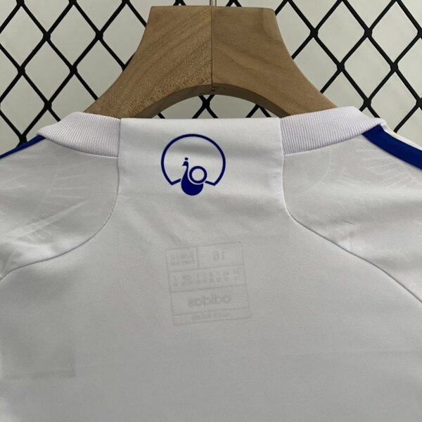 23-24 Leeds United Home Kids Kit - Image 9