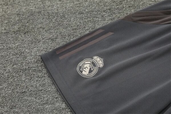 24-25 Real Madrid Short Sleeve Training Suit - Image 8