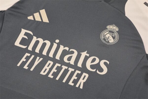 24-25 Real Madrid Short Sleeve Training Suit - Image 3