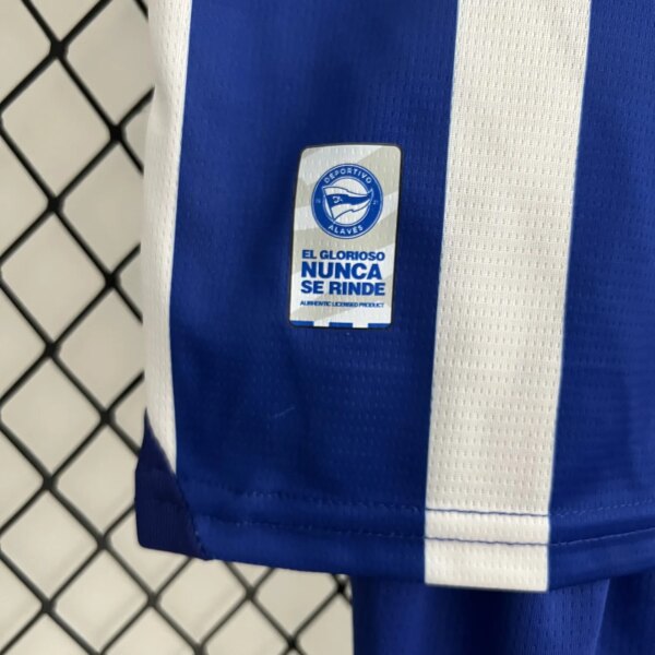 23-24 Alaves Home Kids Kit - Image 4