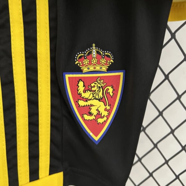 23-24 Real Zaragoza Away Kids Kit - Image 4