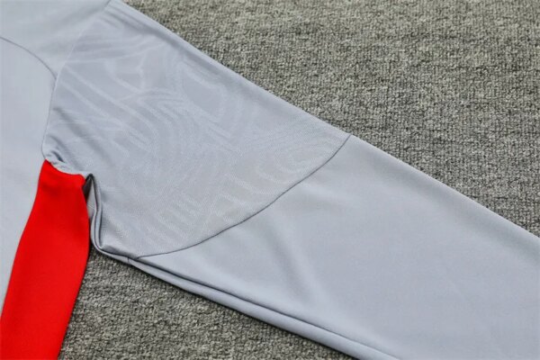 24-25 AC Milan Grey Training Suit - Image 4