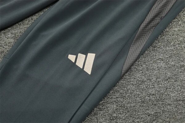 24-25 Real Madrid Player Version Training Suit - Image 10