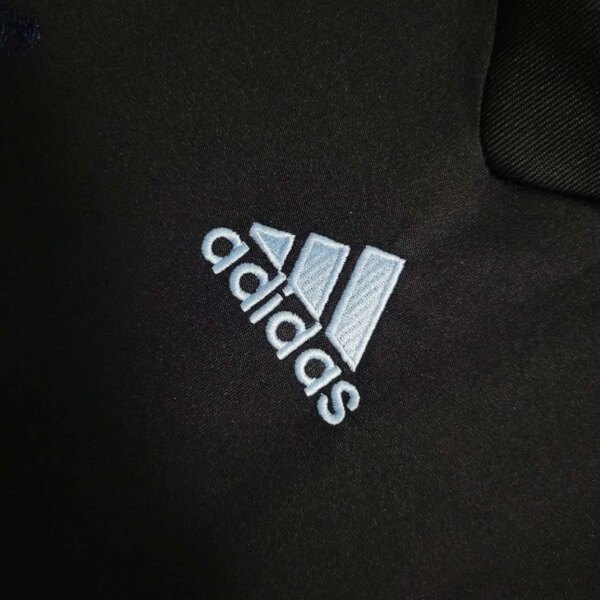 2009-10 Real Madrid Away Retro Jersey - Image 2