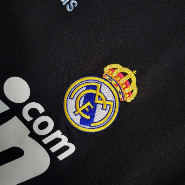 2009-10 Real Madrid Away Retro Jersey - Image 3