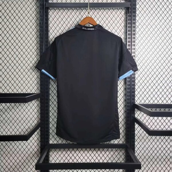 2009-10 Real Madrid Away Retro Jersey - Image 4