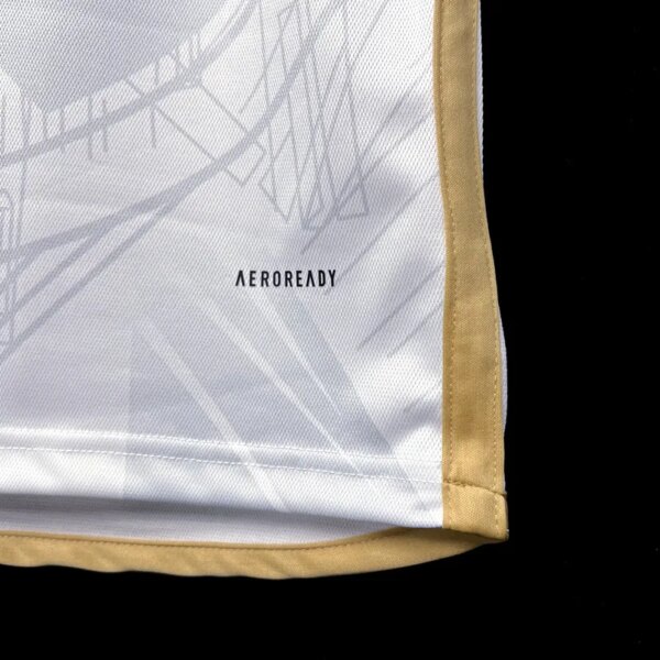 23-24 Real Madrid Special Fans Jersey - Image 5