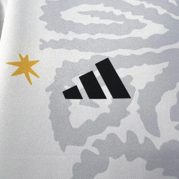 23-24 Atletico Mineiro Special Fans Jersey - Image 2