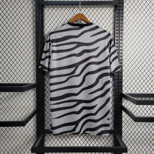 23-24 Juventus Training Fans Jersey - Image 4