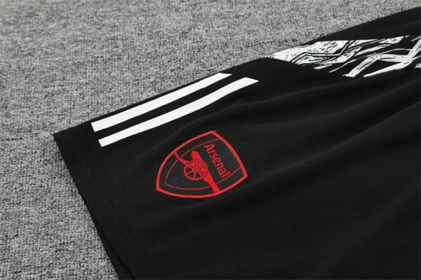 24-25 Arsenal Black Short Sleeve Training Suit - Image 9