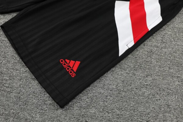 23-24 Manchester United Training Vest Suit - Image 9