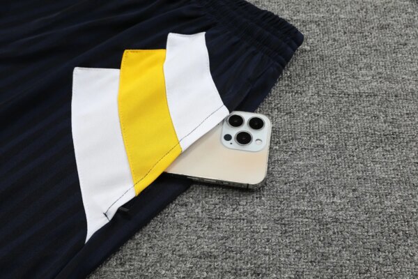 23-24 Real Madrid Training Vest Suit - Image 15