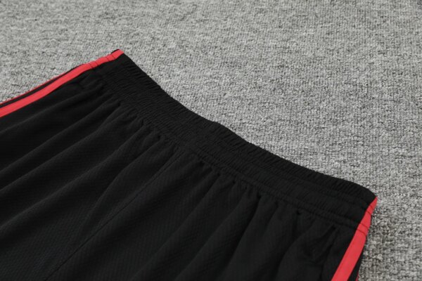 23-24 Bayern Munich Training Vest Suit - Image 10