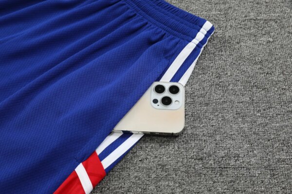 23-24 Bayern Munich Training Vest Suit - Image 9