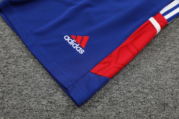 23-24 Bayern Munich Training Vest Suit - Image 10
