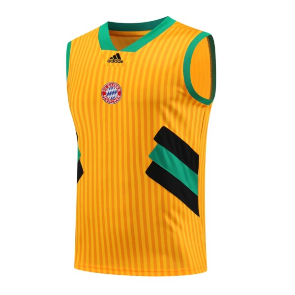 23-24 Bayern Munich Training Vest Suit - Image 2