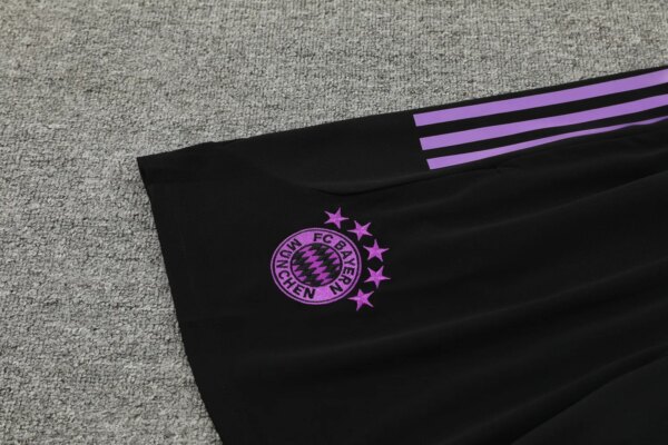 23-24 Bayern Munich Training Vest Suit - Image 10