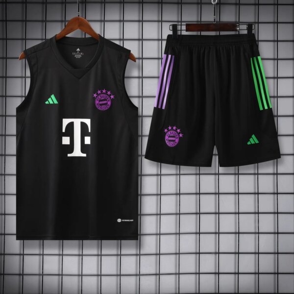 23-24 Bayern Munich Training Vest Suit