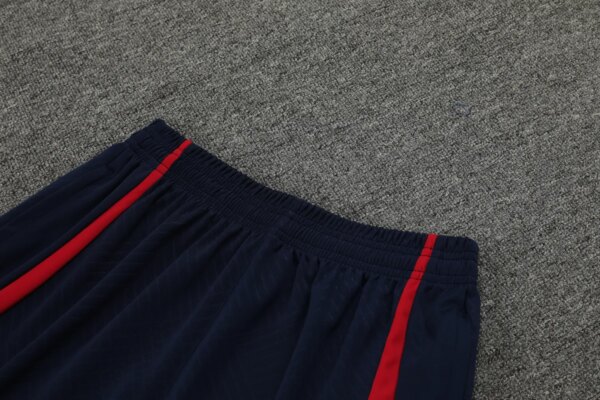 23-24 RB Leipzig Training Vest Suit - Image 11