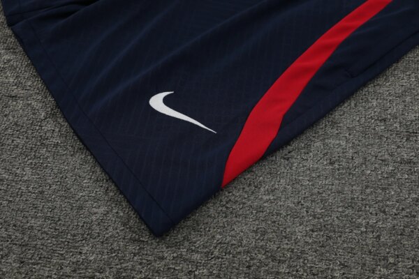 23-24 RB Leipzig Training Vest Suit - Image 13