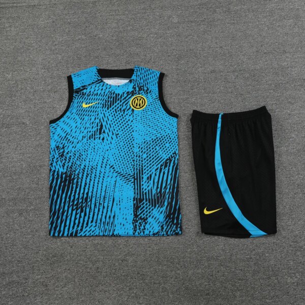 23-24 Inter Milan Training Vest Suit - Image 17