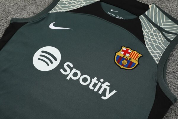 23-24 Barcelona Training Vest Suit - Image 9
