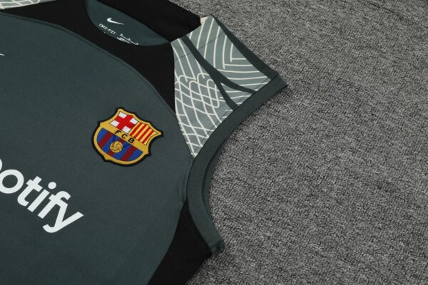 23-24 Barcelona Training Vest Suit - Image 10