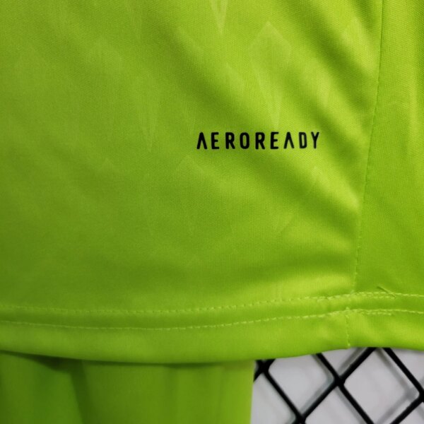 23-24 Real Madrid GK Kids Kit - Image 3