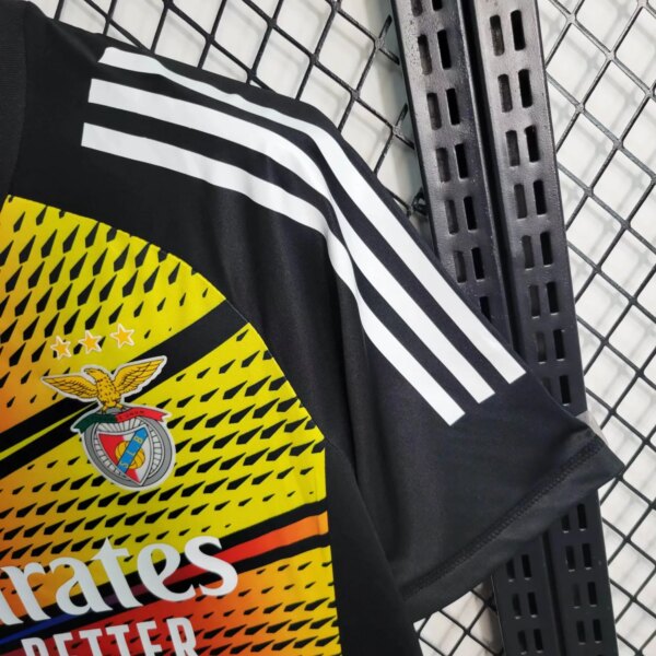23-24 SL Benfica Training Fans Jersey - Image 4