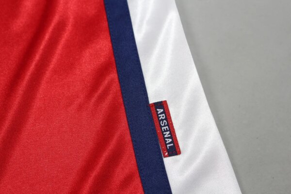 1998 Arsenal Red Retro Short sleeve Jersey - Image 6