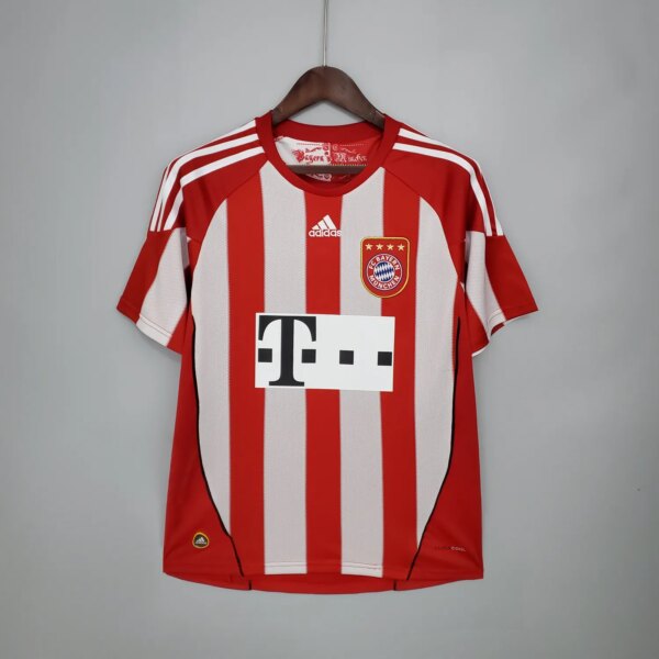 10-11 Bayern Munich Home Retro Jersey