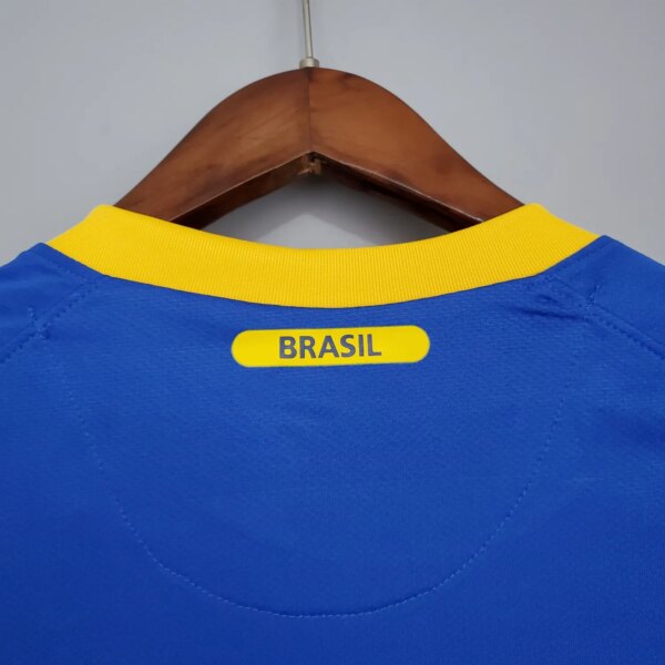 2010 Brazil Away Retro Jersey - Image 5
