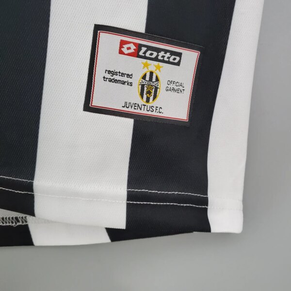 01-02 Juventus Home Retro Jersey - Image 3
