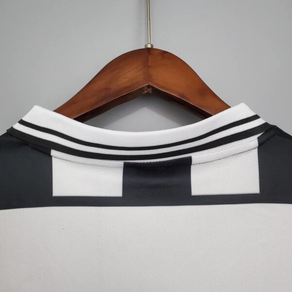 01-02 Juventus Home Retro Jersey - Image 4