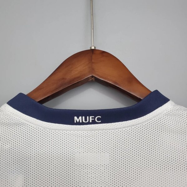 08-09 Manchester United  Champions League away white fans jersey - Image 2