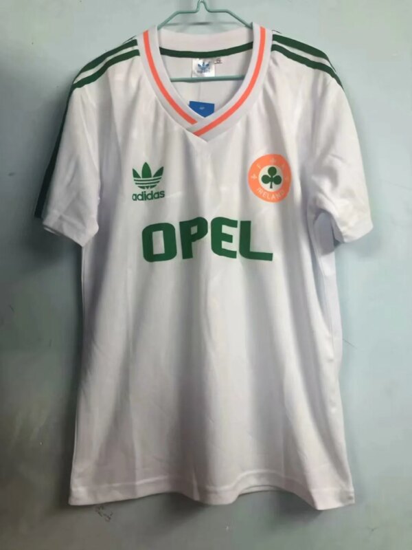 Republic of Ireland  White Retro Jersey