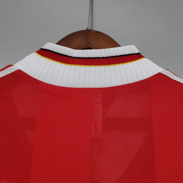 97-98  Liverpool Home Retro Jersey - Image 2
