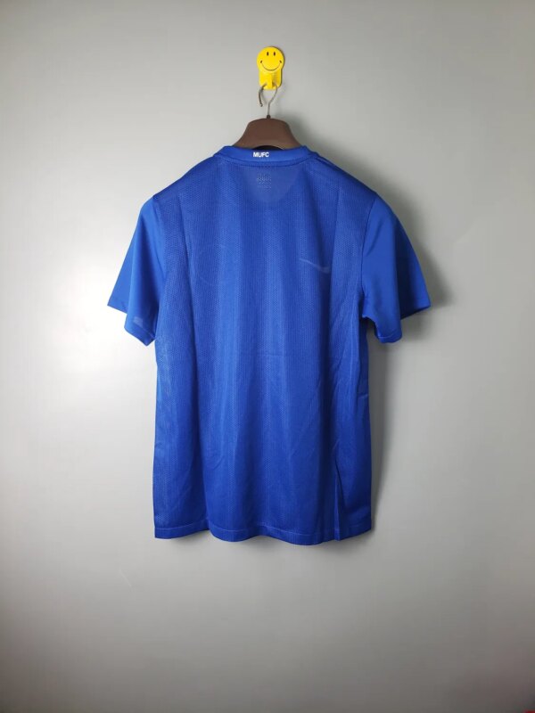08-09 Manchester United Blue Retro Jersey - Image 2